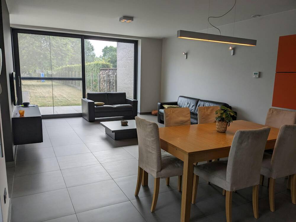 Appartement te  huur in Lebbeke 9280 3200.00€ 5 slaapkamers 160.00m² - Zoekertje 795490