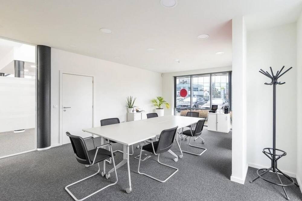Handelszaak te huur in Aalst 9300 809.00€ 0 slaapkamers m² - Zoekertje 1535