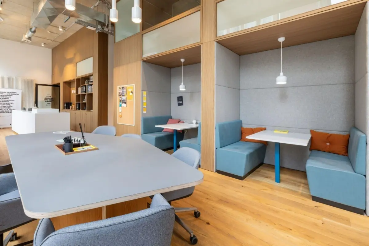 Handelszaak te  huur in Gentbrugge 9050 129.00€ 0 slaapkamers m² - Zoekertje 2334