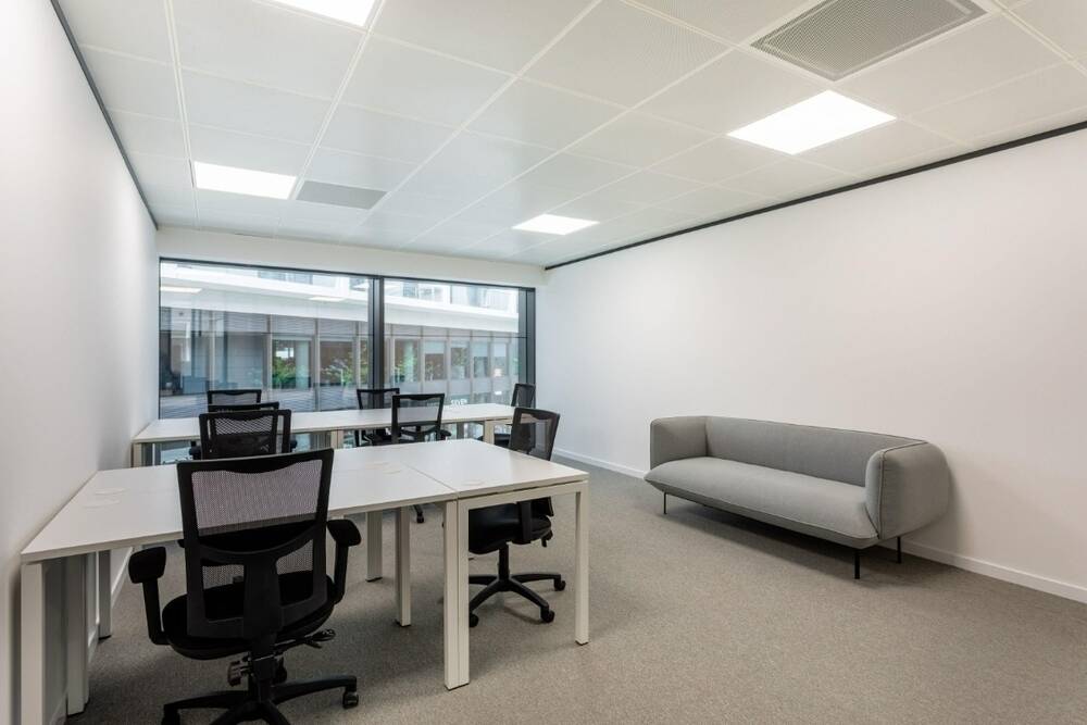 Handelszaak te huur in Gentbrugge 9050 2979.00€ 0 slaapkamers m² - Zoekertje 2912