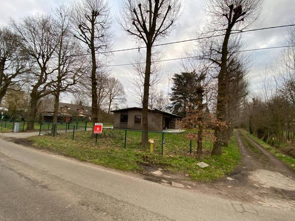Bungalow te  koop in Wetteren 9230 595000.00€ 3 slaapkamers 176.00m² - Zoekertje 1733