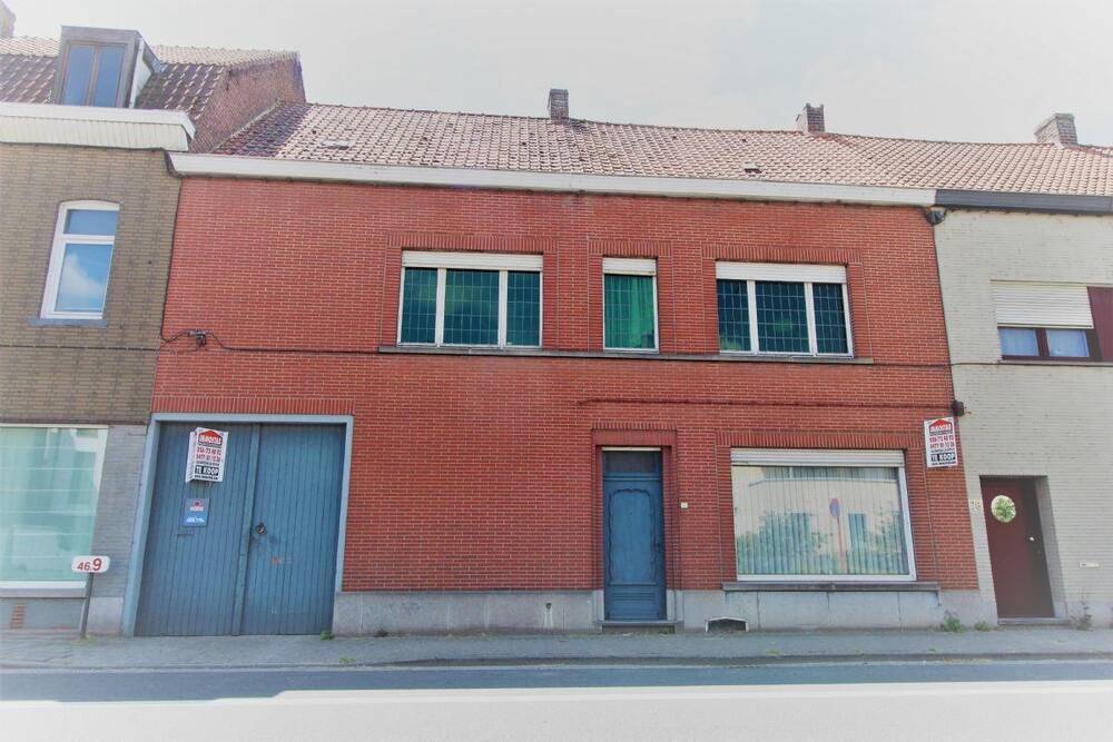 Mixgebouw te  koop in Kluisbergen 9690 289000.00€ 4 slaapkamers m² - Zoekertje 1362542