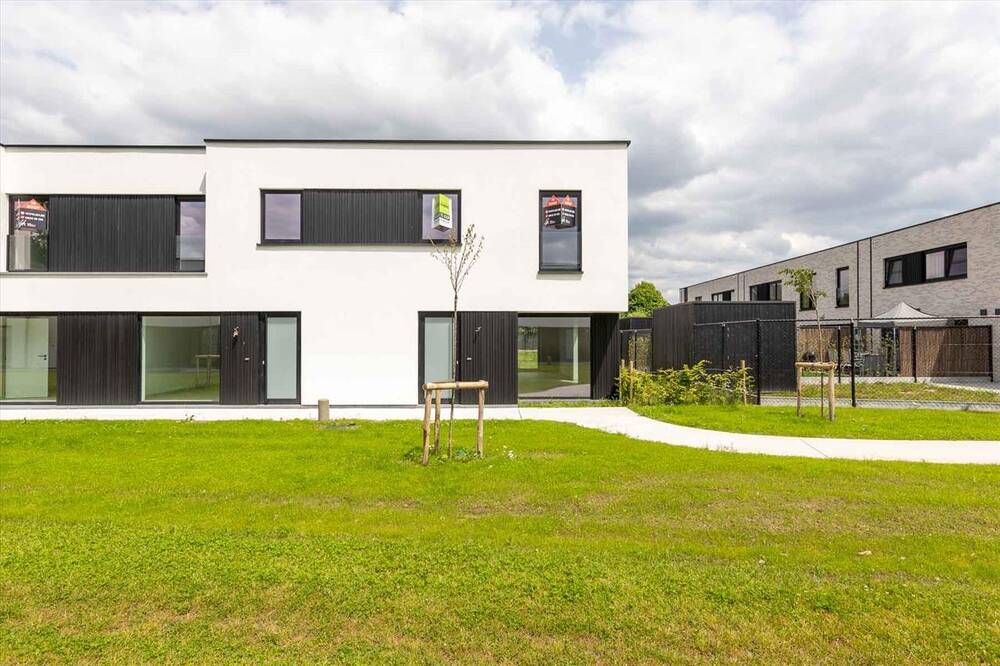 Huis te  koop in Grammene 9800 343568.00€ 3 slaapkamers 134.00m² - Zoekertje 5039