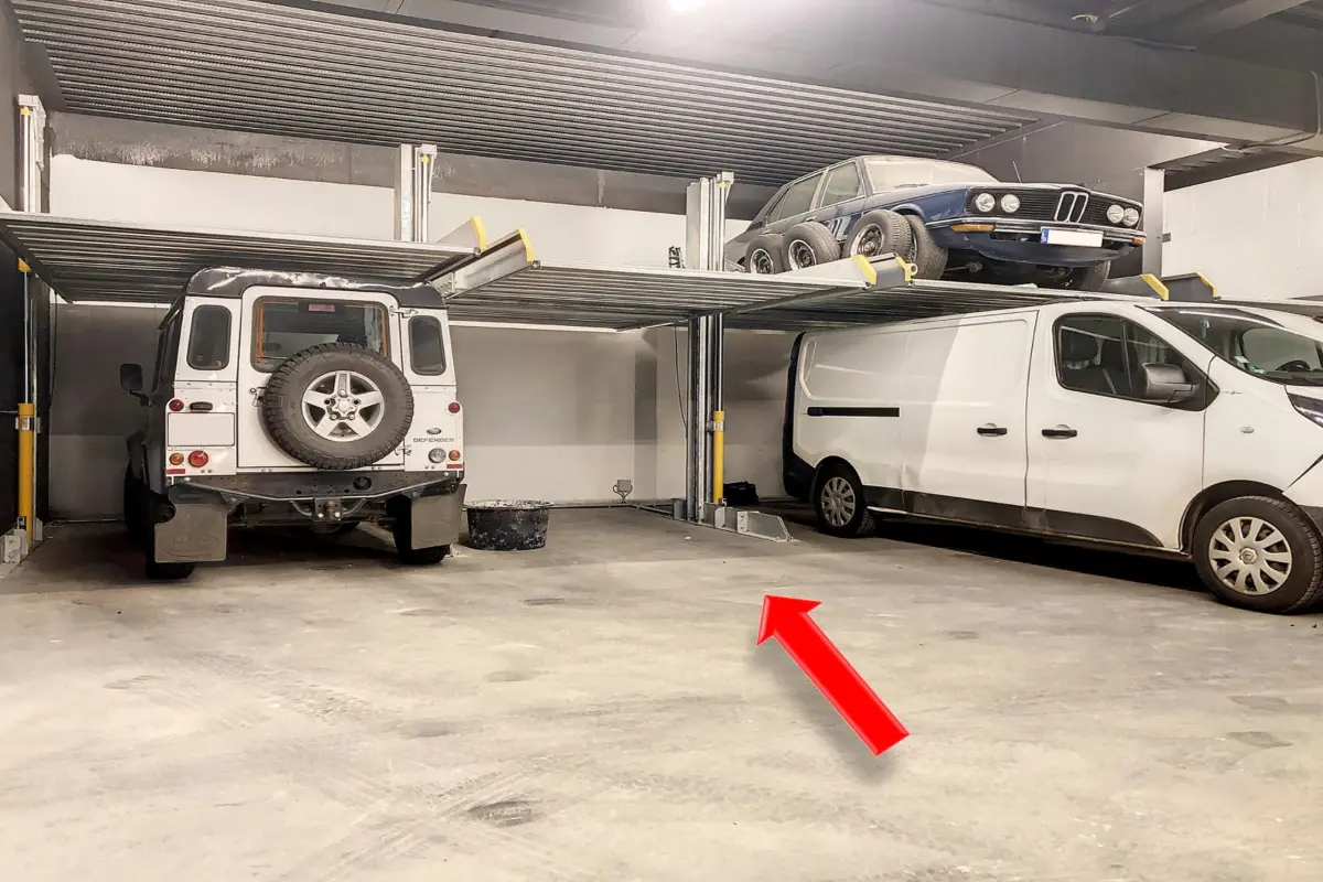 Parking & garage te  koop in Gent 9000 80000.00€  slaapkamers m² - Zoekertje 6040