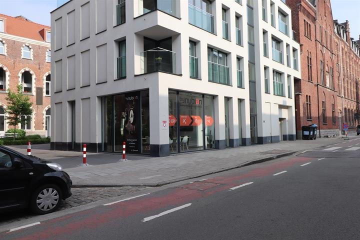 Box te  koop in Gent 9000 46000.00€  slaapkamers m² - Zoekertje 81833