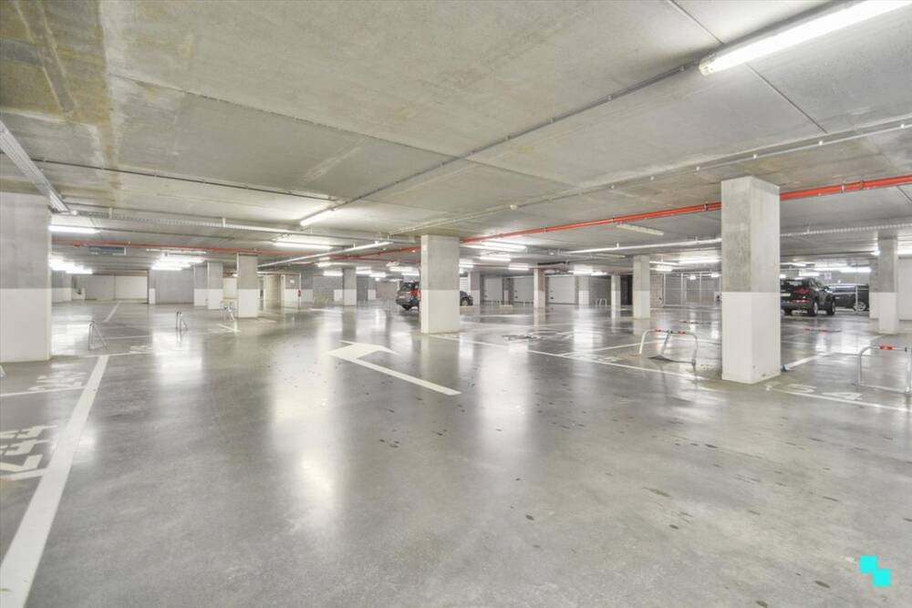 Parking & garage te  huur in Merelbeke 9820 60.00€  slaapkamers m² - Zoekertje 766586