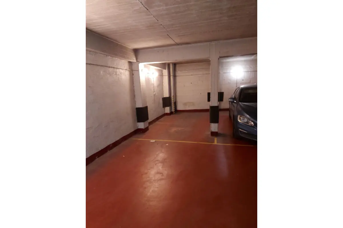 Parking te  huur in Gent 9000 110.00€  slaapkamers m² - Zoekertje 761256