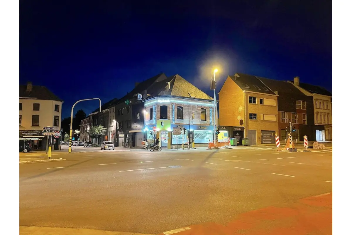 Handelszaak te  koop in Aalst 9300 250000.00€  slaapkamers m² - Zoekertje 7597