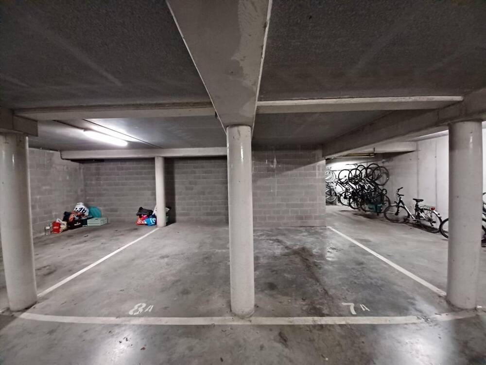 Parking te  koop in Zele 9240 11000.00€  slaapkamers m² - Zoekertje 13638