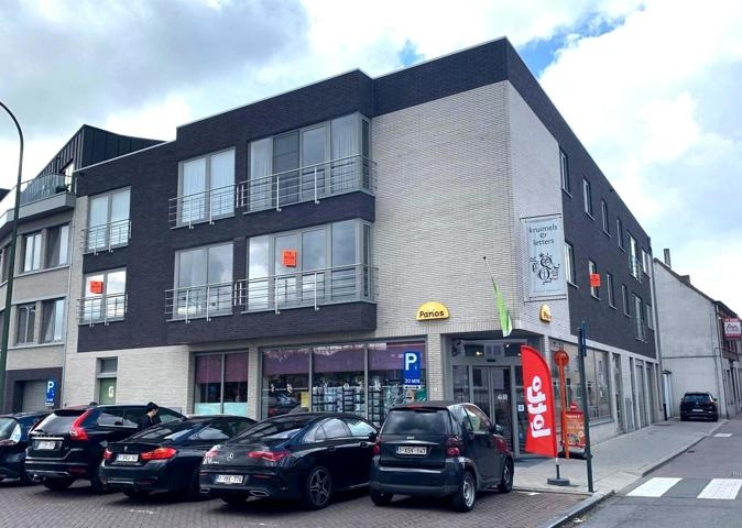 Handelszaak te huur in Zele 9240 1500.00€ 0 slaapkamers m² - Zoekertje 14721