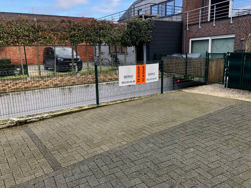Parking & garage te koop in Zele 9240 9000.00€ slaapkamers m² - Zoekertje 82983