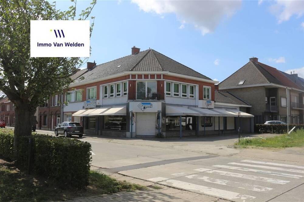 Handelszaak te  koop in Oudenaarde 9700 459000.00€ 4 slaapkamers 445.00m² - Zoekertje 1104480