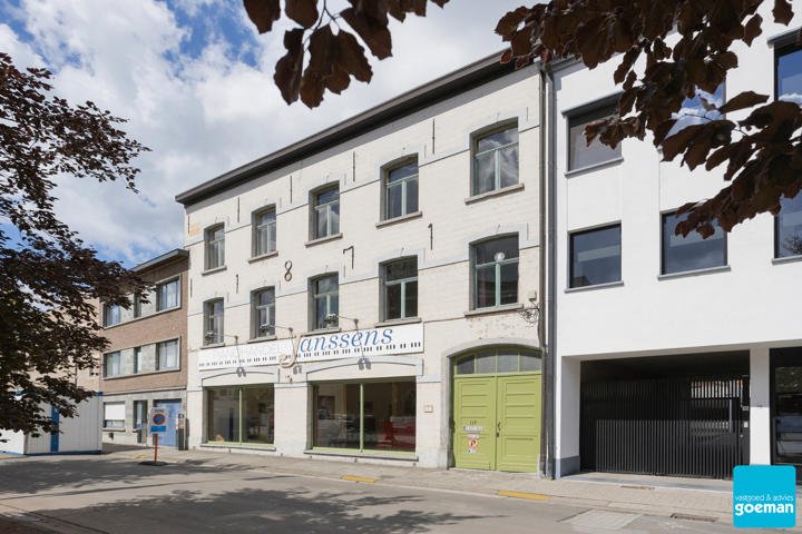 Commerciële ruimte te  koop in Dendermonde 9200 750000.00€  slaapkamers 820.00m² - Zoekertje 1146990