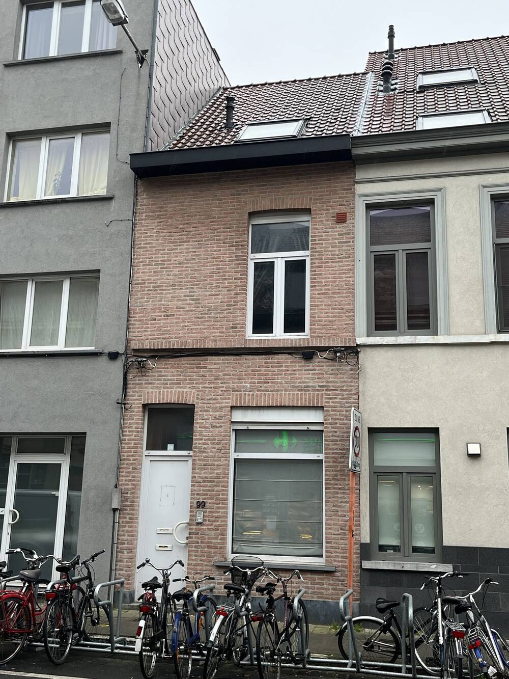 Huis te  huur in Gent 9000 950.00€ 2 slaapkamers 103.00m² - Zoekertje 1160316
