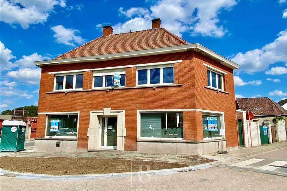 Huis te  koop in Kluisbergen 9690 215000.00€ 3 slaapkamers 190.00m² - Zoekertje 1186758