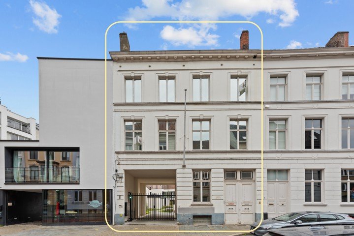 Herenhuis te  koop in Gent 9000 725000.00€ 5 slaapkamers 330.00m² - Zoekertje 86159