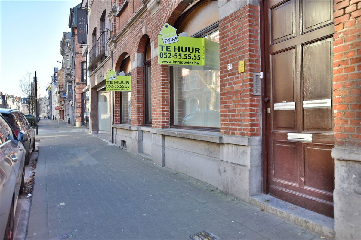 Commerciële ruimte te huur in Dendermonde 9200 800.00€ 5 slaapkamers 87.00m² - Zoekertje 276495