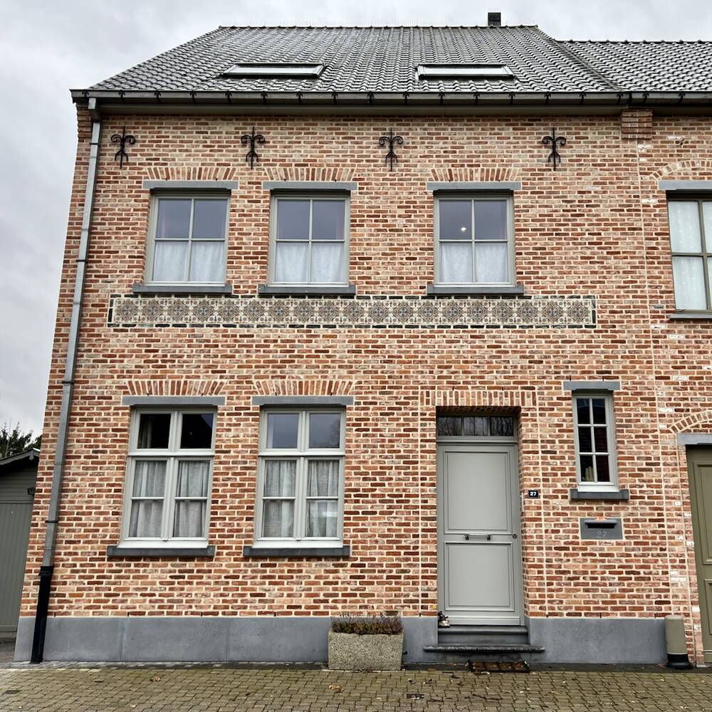 Huis te  koop in Hofstade 9308 550000.00€ 3 slaapkamers 275.00m² - Zoekertje 1371431
