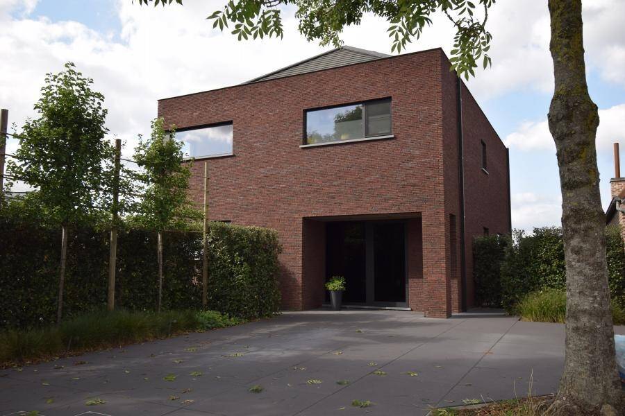 Huis te  koop in Waarschoot 9950 478299.00€ 3 slaapkamers m² - Zoekertje 1371311