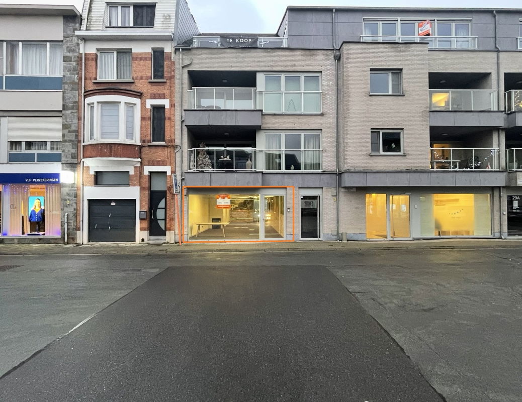 Kantoor te huur in Dendermonde 9200 1175.00€ slaapkamers m² - Zoekertje 276934