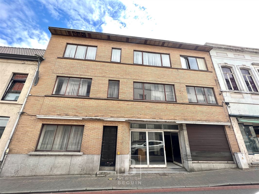 Commerciële ruimte te koop in Ronse 9600 339500.00€ 5 slaapkamers 900.00m² - Zoekertje 276999