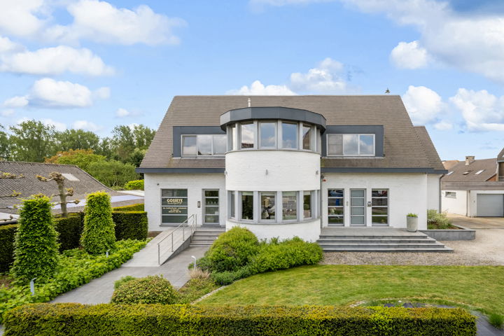 Villa te koop in Geraardsbergen 9500 599000.00€ 4 slaapkamers 360.00m² - Zoekertje 277110