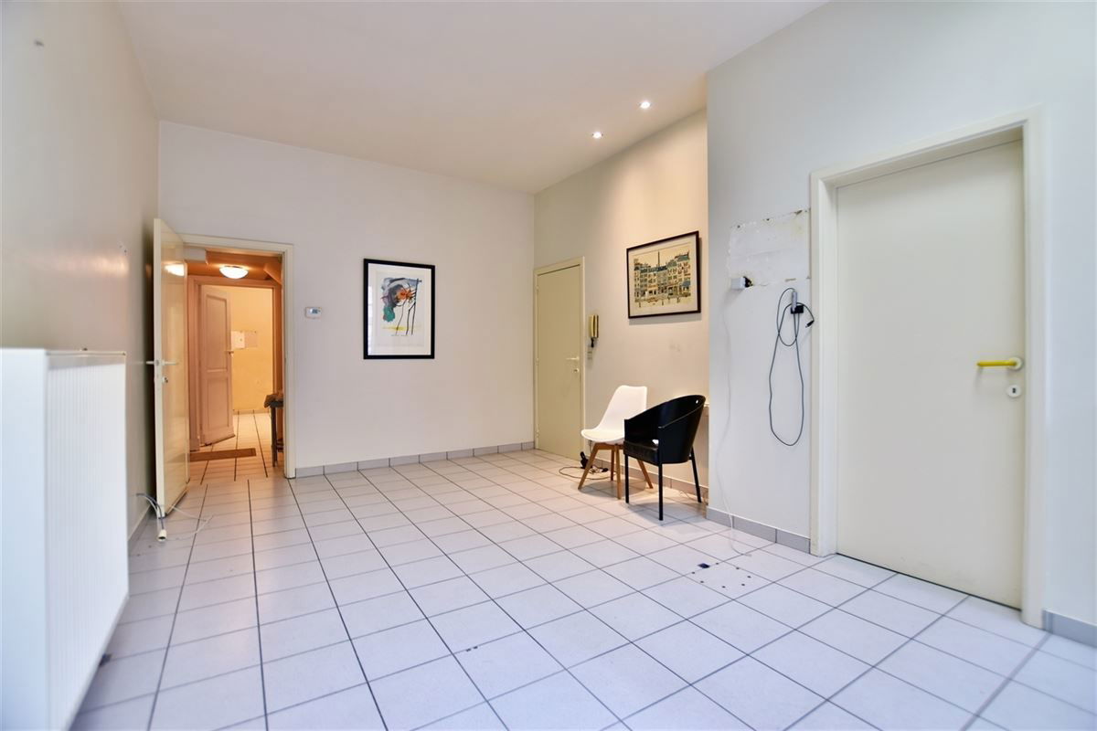 Commerciële ruimte te koop in Dendermonde 9200 199000.00€ slaapkamers 100.00m² - Zoekertje 277127