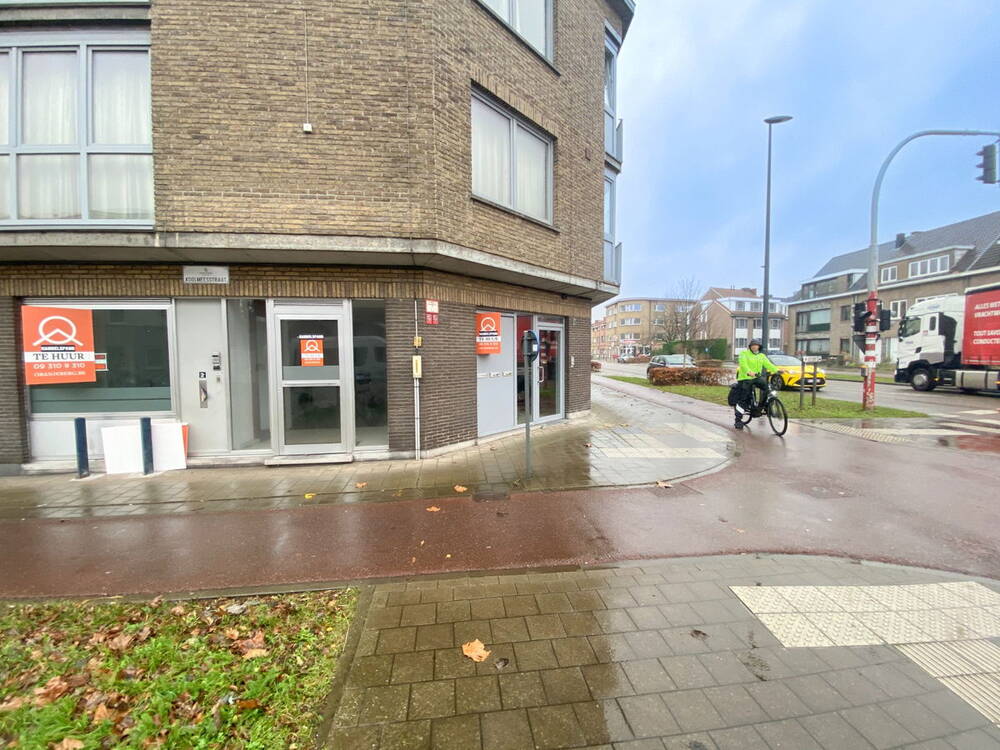 Commerciële ruimte te huur in Gent 9000 975.00€ slaapkamers m² - Zoekertje 277174