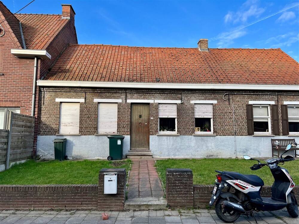 Huis te  koop in Heurne 9700 160000.00€ 2 slaapkamers m² - Zoekertje 1268310
