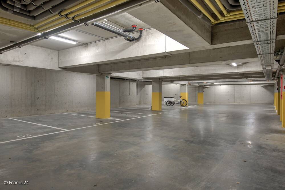 Parking & garage te  koop in Gent 9000 39000.00€  slaapkamers m² - Zoekertje 1375771