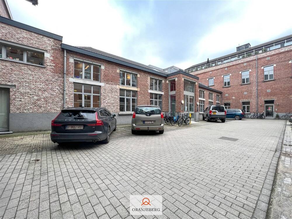 Commerciële ruimte te  koop in Gent 9000 1250000.00€  slaapkamers m² - Zoekertje 1282317