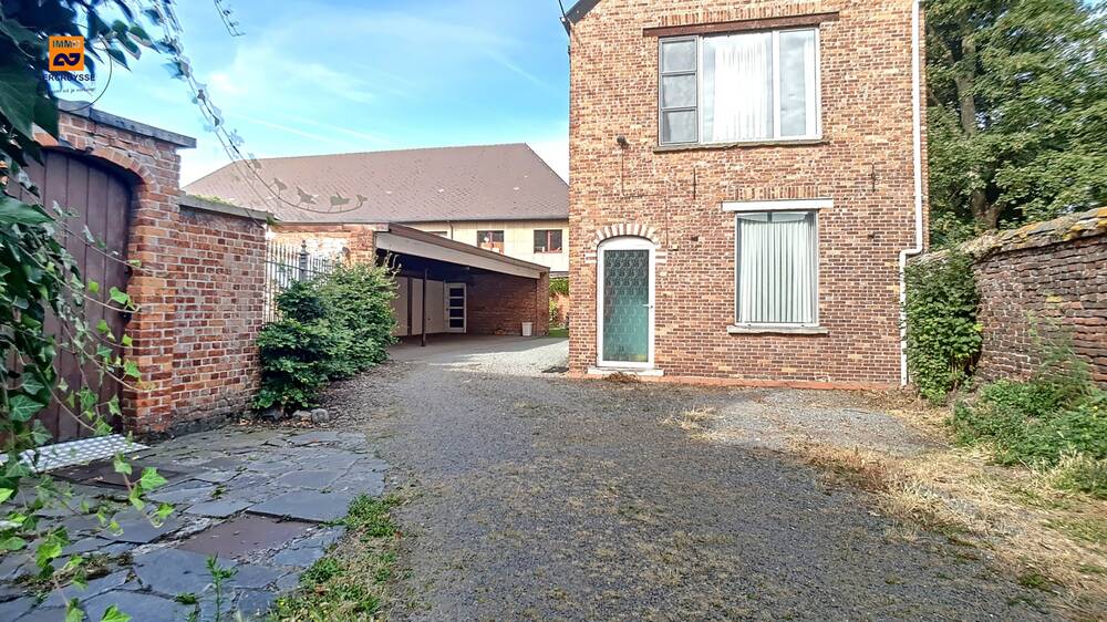 Huis te  koop in Sleidinge 9940 225000.00€ 3 slaapkamers 166.00m² - Zoekertje 1282629