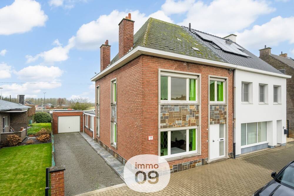 Huis te  koop in Oudenaarde 9700 270000.00€ 3 slaapkamers 161.00m² - Zoekertje 277336
