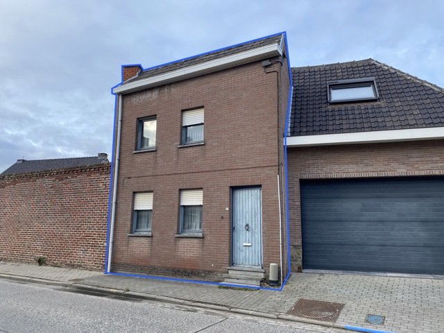 Huis te  koop in Denderhoutem 9450 165000.00€ 3 slaapkamers 120.00m² - Zoekertje 1307614