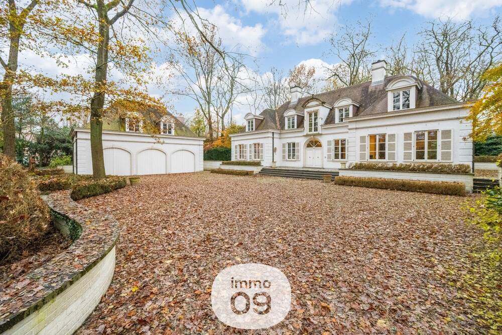 Villa te  koop in Destelbergen 9070 1335000.00€ 6 slaapkamers 446.00m² - Zoekertje 277577