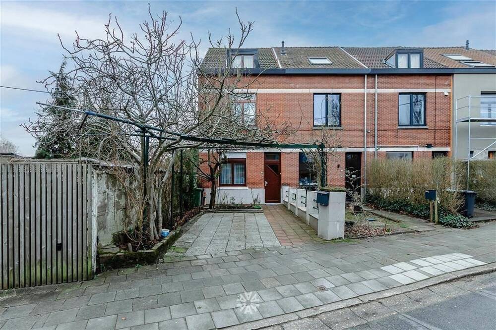 Huis te  koop in Destelbergen 9070 369000.00€ 3 slaapkamers 145.00m² - Zoekertje 1313392