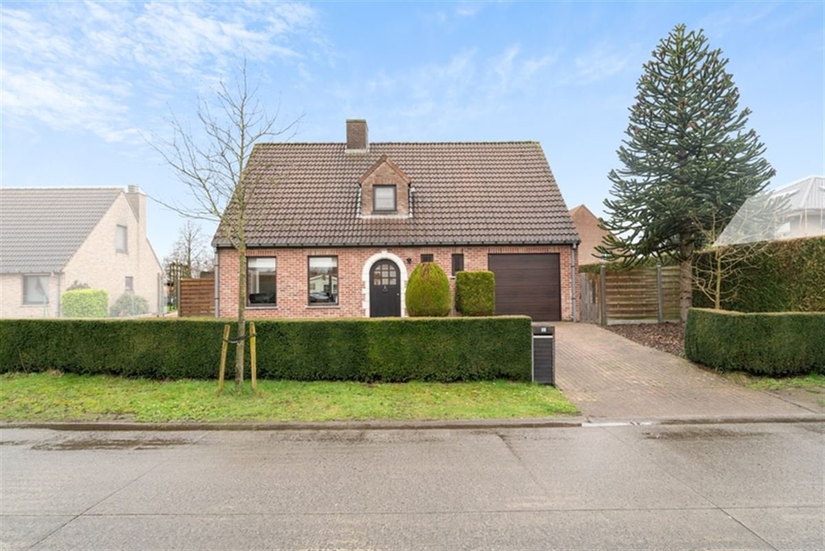 Huis te  koop in Sleidinge 9940 569000.00€ 4 slaapkamers 234.00m² - Zoekertje 1316533