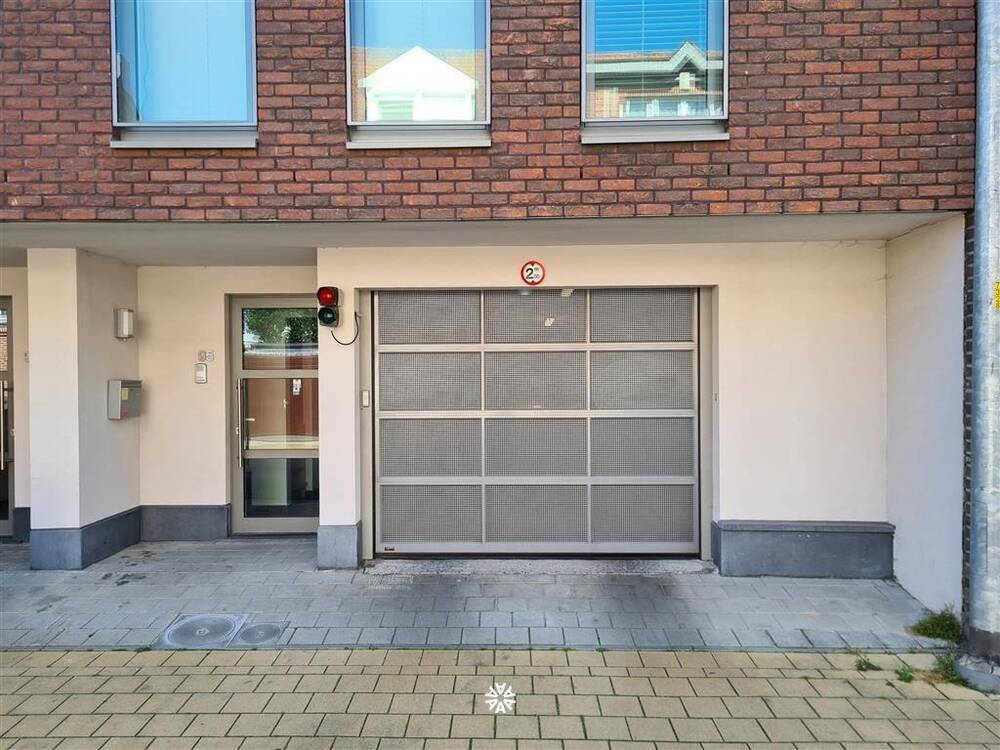 Parking & garage te  huur in Sint-Niklaas 9100 60.00€  slaapkamers m² - Zoekertje 1318186