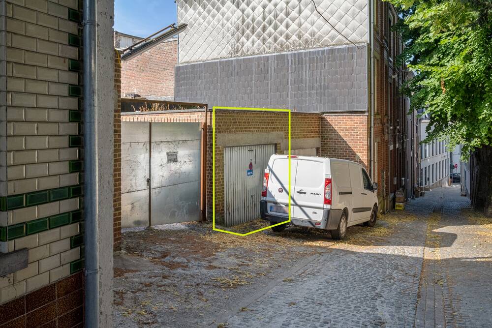 Parking & garage te  koop in Geraardsbergen 9500 20000.00€  slaapkamers m² - Zoekertje 1317508