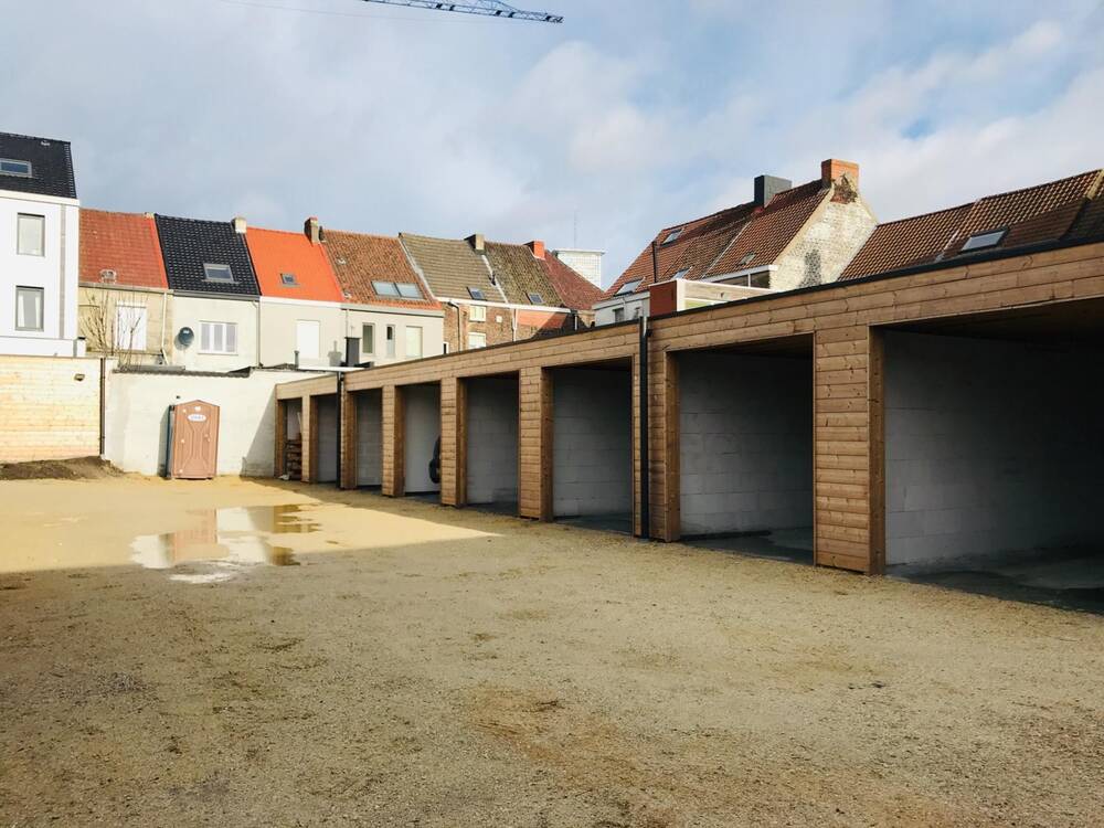 Parking & garage te  huur in Gent 9000 105.00€  slaapkamers m² - Zoekertje 1320191