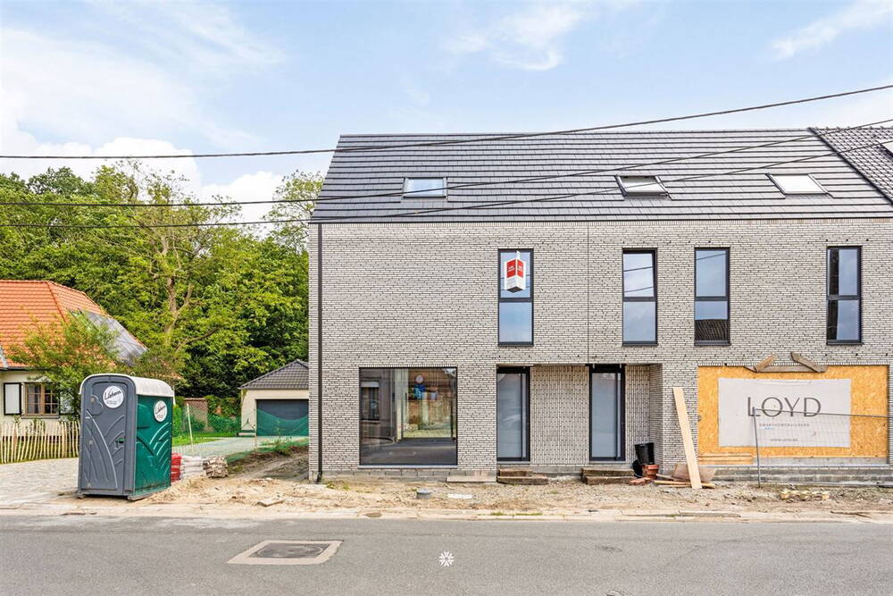 Huis te  koop in Moerzeke 9220 525255.00€ 3 slaapkamers 175.00m² - Zoekertje 277670