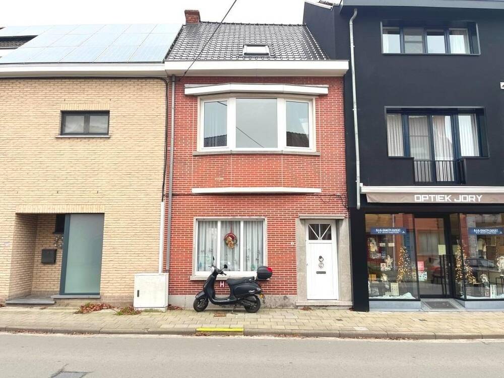 Huis te  koop in Merelbeke 9820 319000.00€ 3 slaapkamers 139.00m² - Zoekertje 1320571