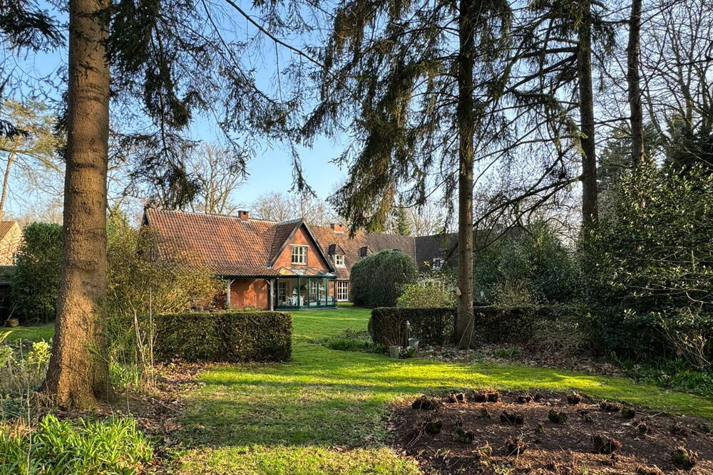 Huis te  koop in Aalter 9880 850000.00€ 5 slaapkamers 590.00m² - Zoekertje 277689
