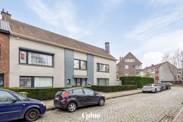 Huis te  huur in Gent 9000 2300.00€ 4 slaapkamers 467.00m² - Zoekertje 1321478