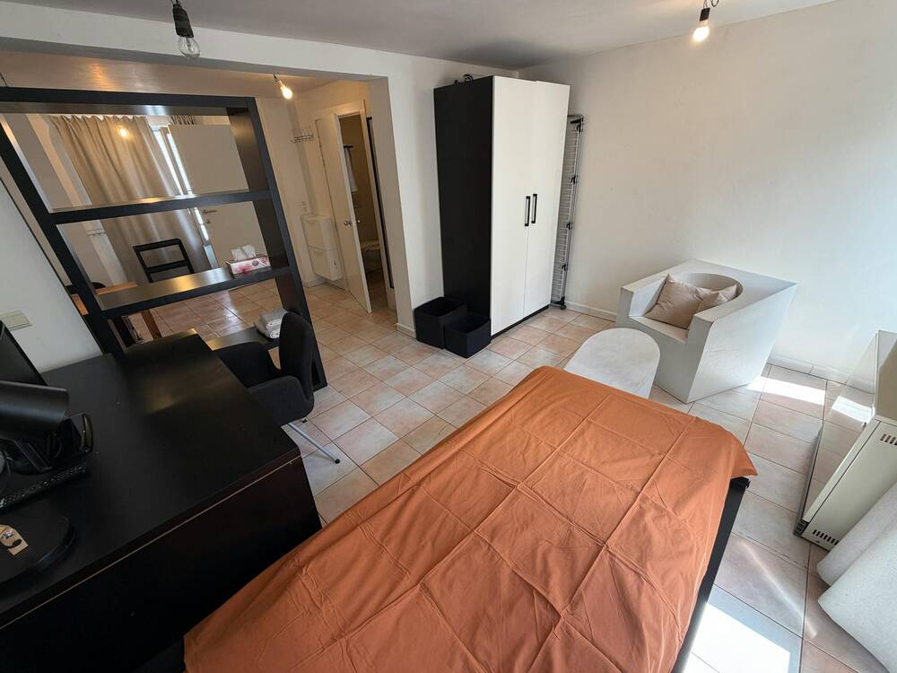 Appartement te  huur in Gent 9000 1050.00€ 0 slaapkamers 25.00m² - Zoekertje 87495