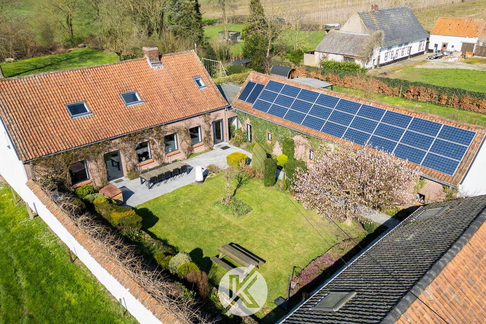 Villa te  koop in Balegem 9860 950000.00€ 6 slaapkamers 394.00m² - Zoekertje 277779