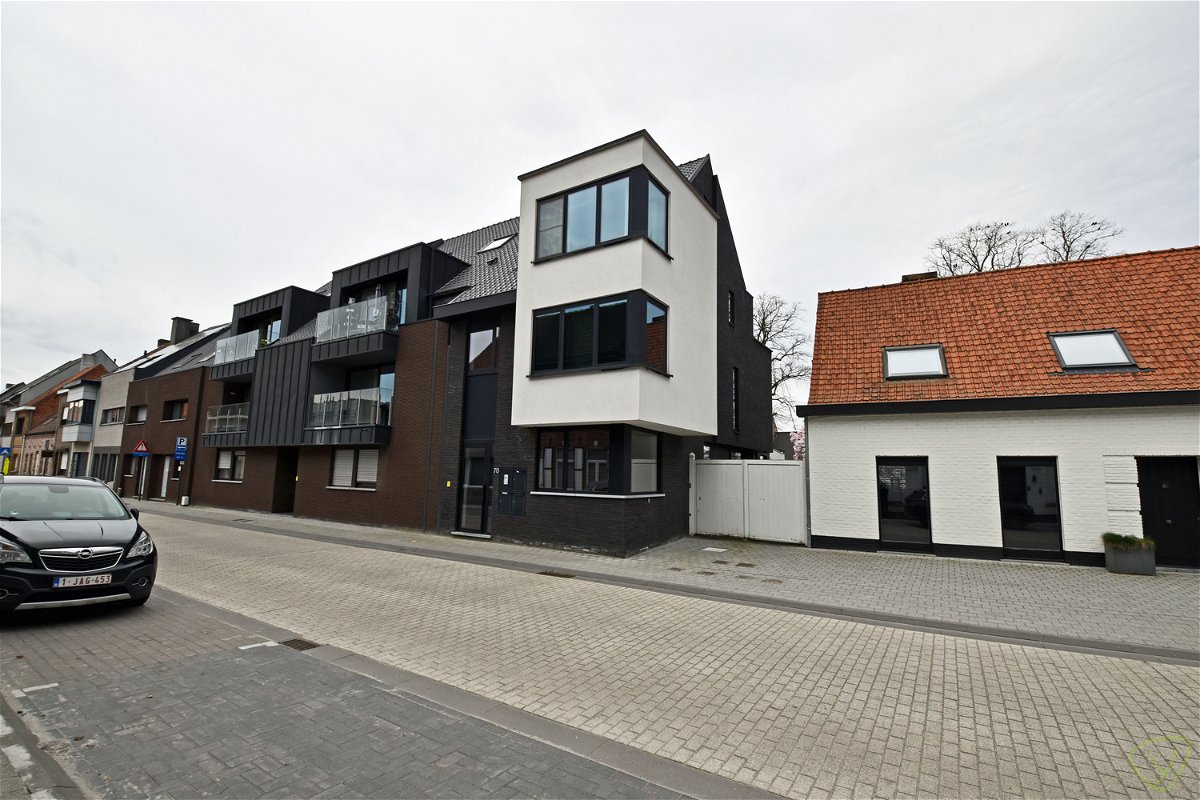 Appartement te  huur in Sint-Laureins 9980 701.00€ 1 slaapkamers m² - Zoekertje 1329161