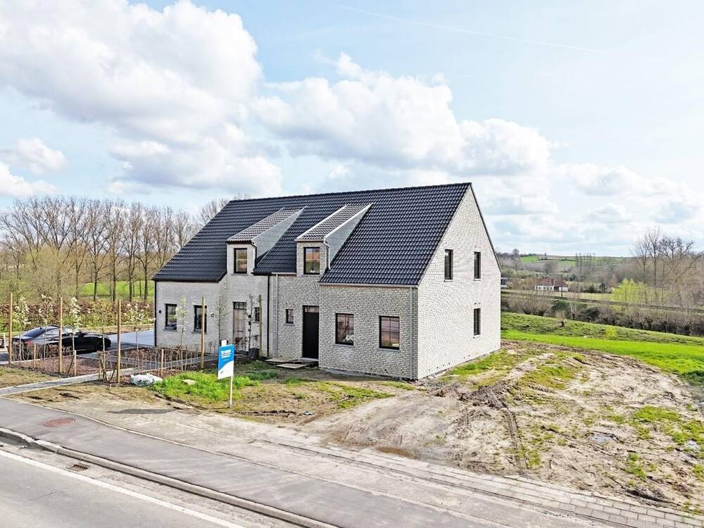 Huis te  koop in Zottegem 9620 325000.00€ 3 slaapkamers 165.00m² - Zoekertje 1329662