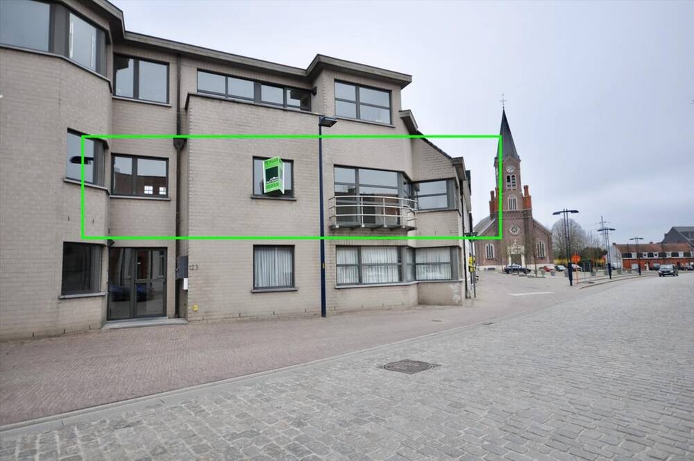Appartement te  huur in Kluisbergen 9690 750.00€ 3 slaapkamers 104.00m² - Zoekertje 1331739