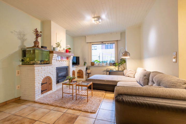 Huis te koop in Melle 9090 319000.00€ 3 slaapkamers 155.00m² - Zoekertje 277828
